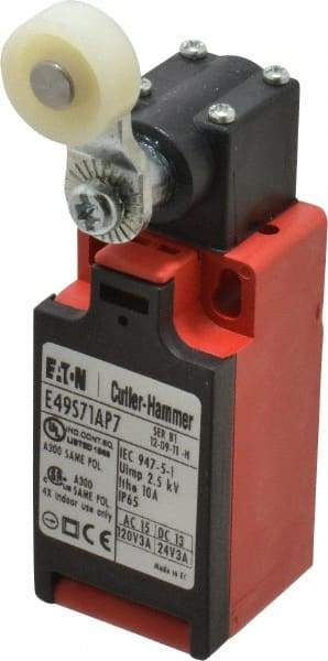 Eaton Cutler-Hammer - SPDT, NC/NO, 240 VAC, 30 VDC, Screw Terminal, Roller Lever Actuator, General Purpose Limit Switch - 4, 13, 4X, 6P NEMA Rating, IP65 IPR Rating, Screw Mount - All Tool & Supply