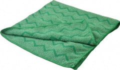 Rubbermaid - Dry Microfiber Wipes - 20" x 20" Sheet Size, Green - All Tool & Supply