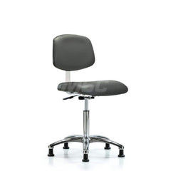 Task Chair: Vinyl, Carbon