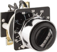 Square D - 5,000 Ohm, 30mm, 600 Volt Potentiometer - 2 Watts, Nonilluminated - All Tool & Supply