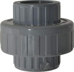 Value Collection - 1" CPVC Plastic Pipe Union with EPDM O-Ring - Schedule 80, FIPT x FIPT End Connections - All Tool & Supply