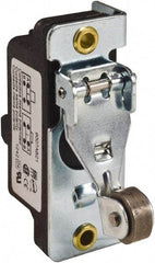 Square D - SPDT, NC/NO, 600 VAC, Screw Terminal, Roller Plunger Actuator, General Purpose Limit Switch - 1 NEMA Rating, IP20 IPR Rating, 1/2 Lb. Operating Force - All Tool & Supply