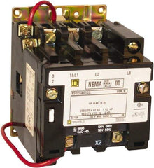 Square D - 3 Pole, 550 Coil VAC at 50 Hz and 600 Coil VAC at 60 Hz, 9 Amp NEMA Contactor - Open Enclosure, 50 Hz at 550 Hz VAC and 60 Hz at 600 VAC - All Tool & Supply