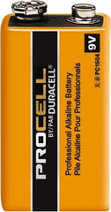 Duracell - Size 9V, Alkaline, 1 Pack, Standard Battery - 9 Volts - All Tool & Supply