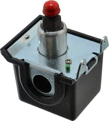 United Electric Controls - 30 to 300" Hg VAC Adjustable Range, General Purpose Diaphragm - 1/4 Thread - All Tool & Supply