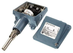 Made in USA - 200 to 425°F, Watertight Temp Switch - 1/2 x 1-7/8 Stem, 10 Resolution - All Tool & Supply