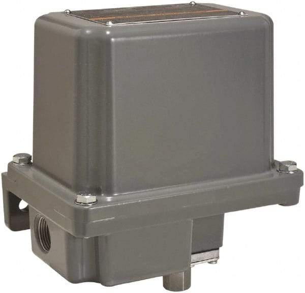 Square D - 7 and 9 NEMA Rated, SPDT, 20 to 1,000 psi, Electromechanical Pressure and Level Switch - Adjustable Pressure, 120 VAC at 6 Amp, 125 VDC at 0.22 Amp, 240 VAC at 3 Amp, 250 VDC at 0.27 Amp, 1/4 Inch Connector, Screw Terminal, For Use with 9012G - All Tool & Supply