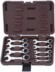 Paramount - 9 Piece, 1/4" to 3/4", Stubby Ratcheting Reversible Combination Wrench Set - Inch Measurement Standard, Full Polish Chrome Finish, Comes in Blow Molded Case - All Tool & Supply