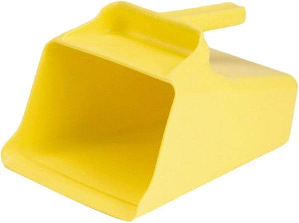 Remco - 128 oz Yellow Polypropylene Flat Bottom Scoop - 8.7" Wide x 6.7" Deep Bowl, 11" OAL - All Tool & Supply