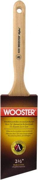 Wooster Brush - 2-1/2" Angled Synthetic Sash Brush - 2-15/16" Bristle Length, 7-7/8" Maple Fluted Handle - All Tool & Supply