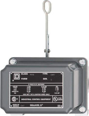 Square D - 4 NEMA Rated, DPST, Float Switch Pressure and Level Switch - 575 VAC, Line-Load-Load-Line Terminal - All Tool & Supply