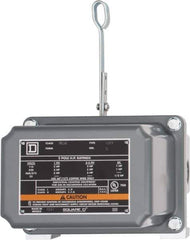 Square D - 7 and 9 NEMA Rated, DPST, Float Switch Pressure and Level Switch - 575 VAC, Line-Load-Load-Line Terminal - All Tool & Supply