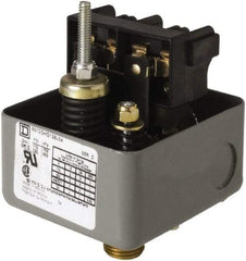 Square D - 1 NEMA Rated, DPST, 110 to 125 psig, Vacuum Switch Pressure and Level Switch - Adjustable Pressure, 575 VAC, 0.13 Inch NPSF Connector, Screw Terminal, For Use with Air Compressors, Electrically Driven Water Pumps - All Tool & Supply