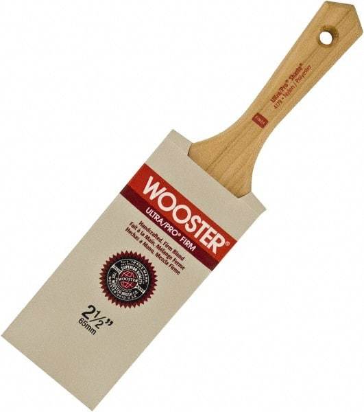 Wooster Brush - 3-1/2" Flat Nylon/Polyester Varnish Brush - 3-11/16" Bristle Length, 5-1/2" Maple Beavertail Handle - All Tool & Supply