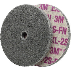 Scotch-Brite EXL Unitized Wheel 3″ × 1/4″ × 3/8″ 2S FIN 4LY